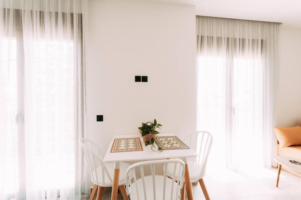 Glamorous Near Center Apartamento